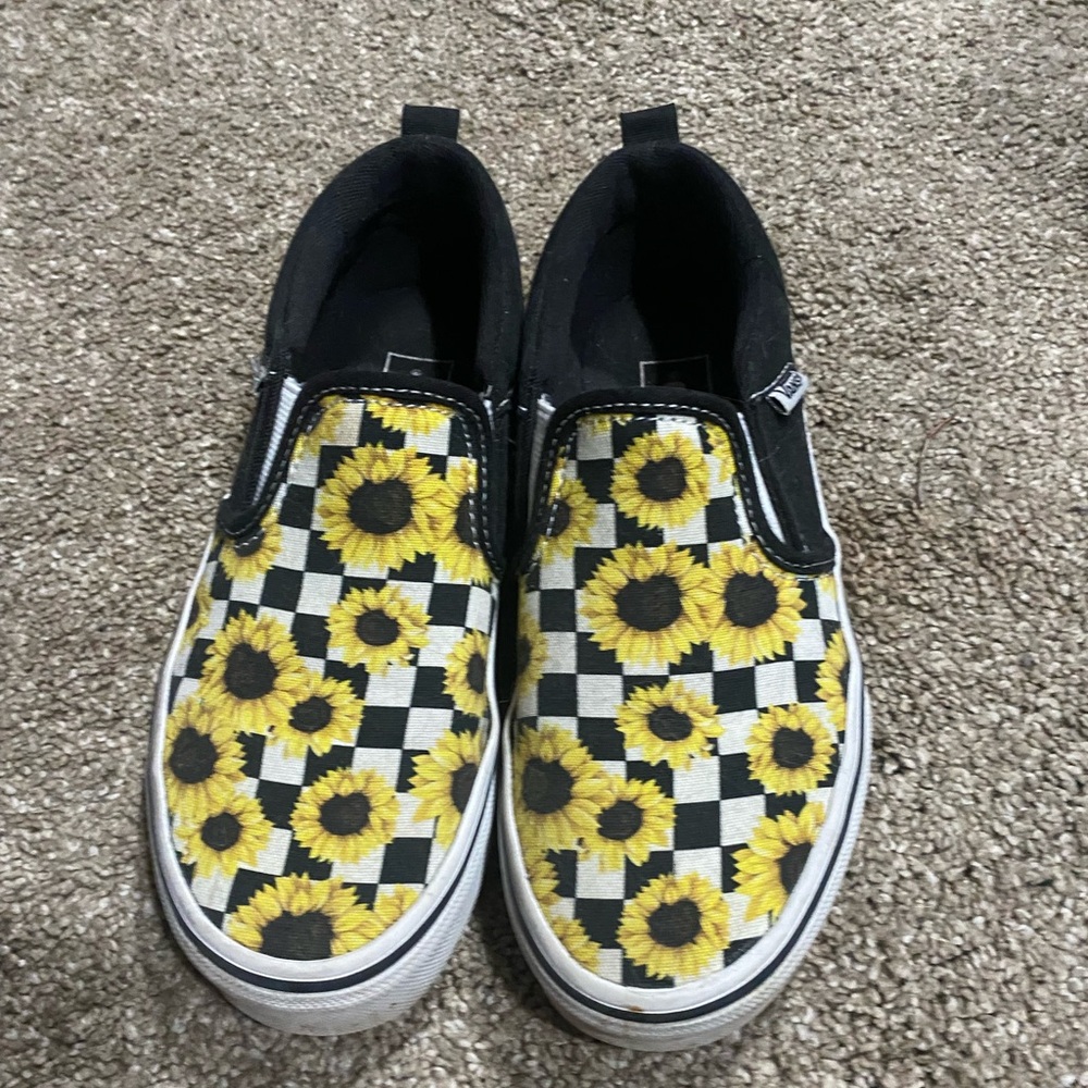 Sunflower print vans kids size 2